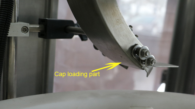 Màquina d'ompliment d'ampolles rodones de 500ml amb segellat de tapa i roda estrella